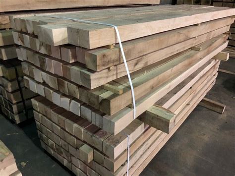 Hardwood Green Oak Fence Posts 75x75mm 100x100mm 24m Lengths