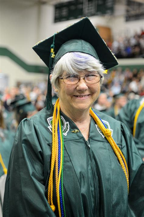 Columbia State Celebrates Graduates At Spring 2022 Commencement