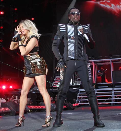 Photos Les Black Eyed Peas Au Stade De France On Vous Raconte Public