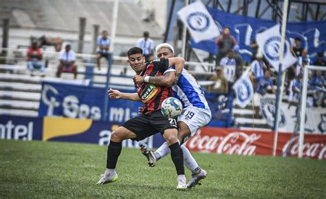 Torneo Apertura Cerro Largo Y F Nix Empataron Sin Goles En El Estadio