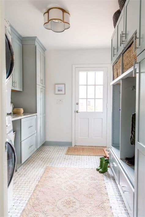 Transitional Mudroom Decor Ideas Lady Decluttered