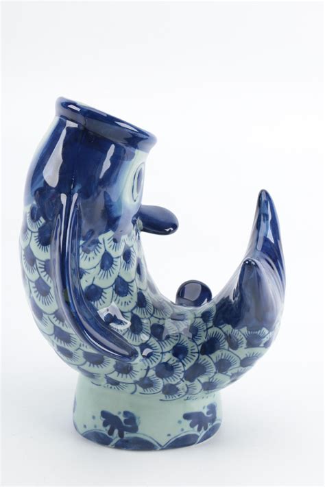 Chinese Blue And White Ceramic Fish Vase With Covered Fish Dishes Ebth