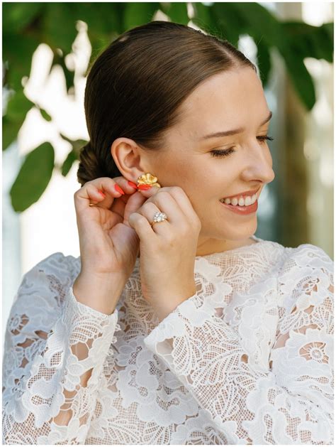 Southwest School of Art Wedding: A Timeless San Antonio Riverwalk Venue