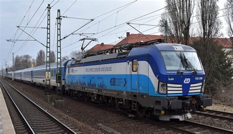 ČD České dráhy a s Praha CZ mit der ELL Vectron 193 290 Name