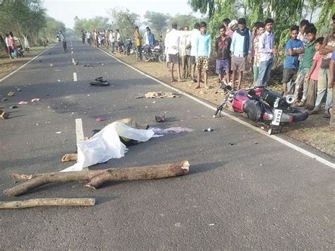 Bike Riders Collided With An Unknown Vehicle One Died On The Spot Two