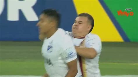 Daniel Cataño fue agredido por un hincha del Tolima