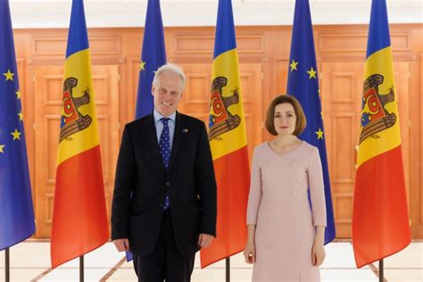 Președinta Maia Sandu a discutat cu directorul general al DG NEAR Gert