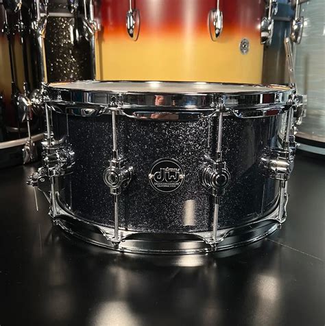 Limited Edition Dw Performance Series 6 5x14 Cherry Shell Snare Dru Bentley S Drum Shop