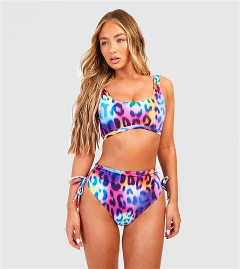 Buy Boohoo Leopard Longline Scoop Bikini Top In Purple Thstreet Bahrain