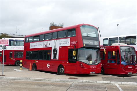 RATP VH45268 LF18AXK Volvo B5LH Wright Gemini 3 At Heathro Flickr