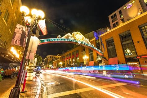 7 Things To Do In The Gaslamp Quarter At Night