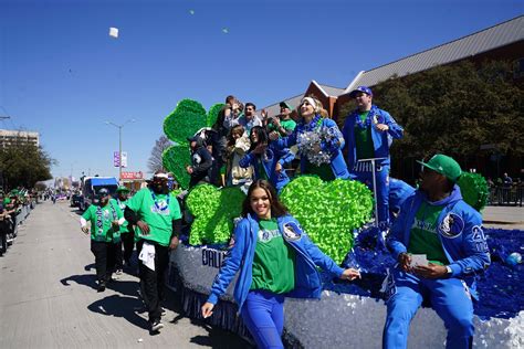 2023 Dallas Mavs St. Pat's Parade and Festival — University Crossing