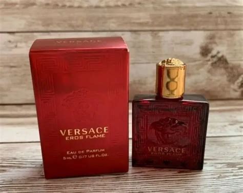 10 Best Versace Eros Flame Alternatives: Find Your New Signature Scent ...