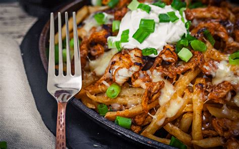 Buffalo Chicken Fully Loaded Cheesy Fries Recipe