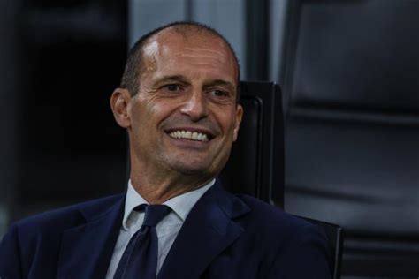 Calcio Galeone Col Milan Bravo Allegri Ha Avuto La Juve Sulle Spalle