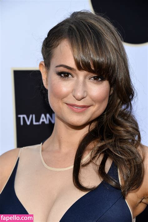 At T Girl Milana Vayntrub Https Nude Leaked Photo Fapello