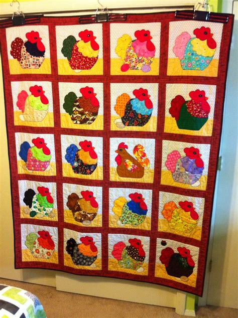 Grandma S Chicken Quilt Rooster In The Hen House Chicken Quilt