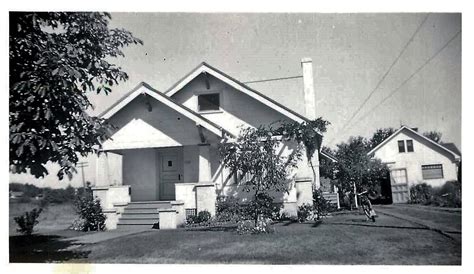 Then and Now: A Pictorial History of a Portland Home. - Living Room Realty