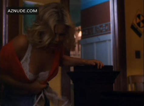 CANDACE CAMERON BURE Nude AZNude