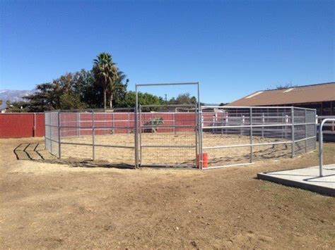 Horse Round Pens & Arenas – Rarin to Go Corrals