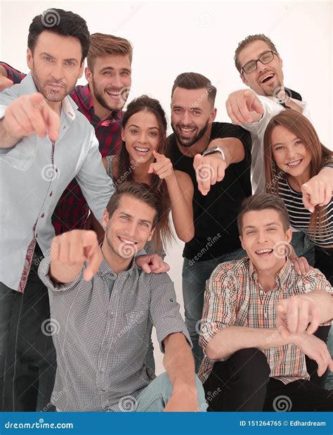 Groupe De Jeunes Hommes R Ussis Se Dirigeant Vous Image Stock Image