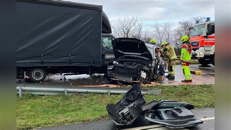 Schwerer Unfall In Wolfsburg J Hriger T Dlich Verletzt