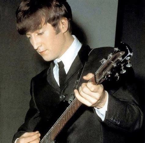 John Lennon In The Early 60s John Lennon The Beatles Lennon