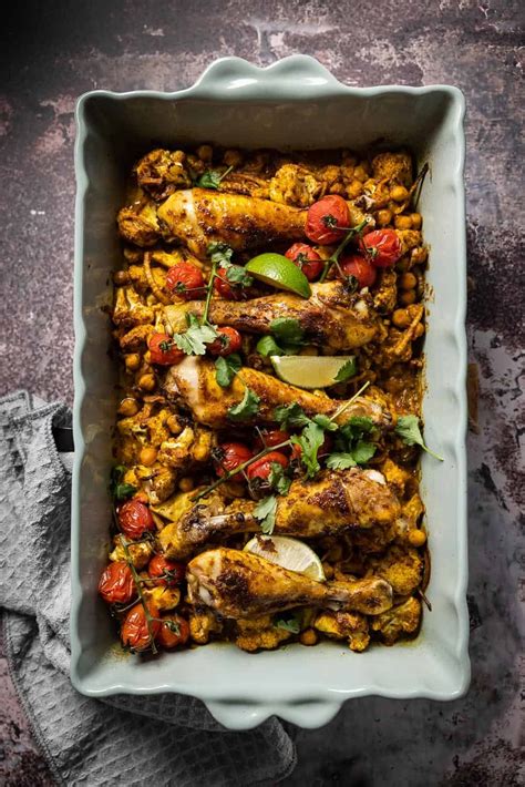 Tikka Traybake Met Kip Bloemkool En Trostomaatjes Healthy Cooking