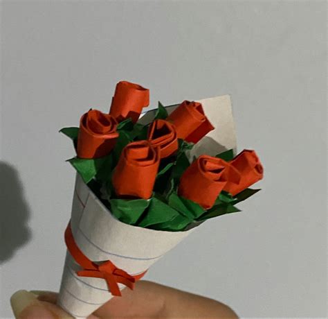 Ramo De Flores De Papel Manualidades Regalos A Mano Regalos Sencillos