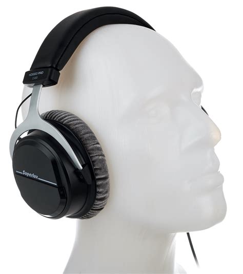 Superlux HD660 Pro Review | headphonecheck.com