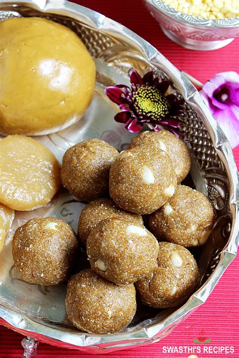 Til Ke Laddu Sesame Seeds Ladoo Swasthi S Recipes