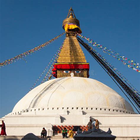 Stupa De Boudhanath Em Kathmandu Nepal Imagem De Stock Editorial