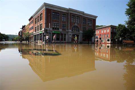 Vermont grapples with historic flooding as more rainstorms head for ...