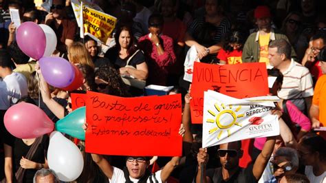 Fotos Professores Da Rede Municipal De SP Protestam Em Frente Ao