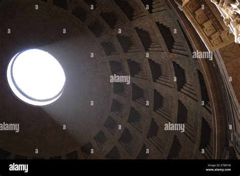 Panthéon Dagrippa Érigée Par Lempereur Marcus Agrippa Et