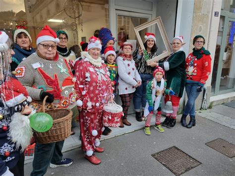 Photos Remiremont Une Quinzaine De Pulls Moches De No L D Filent