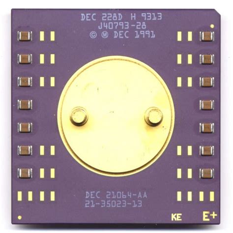 DEC Alpha HP PA-7000 & PA-8000 RISC series - Ceramic CPU scrap