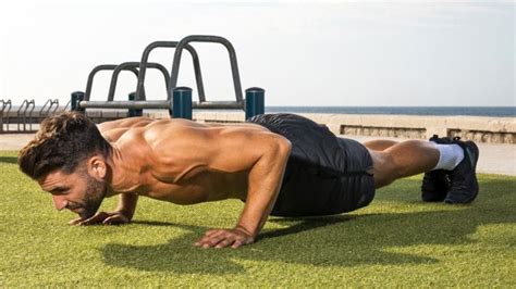 Press Up Vs Push Up Whats The Difference Fitness Volt