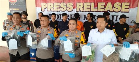 Hanya Butuh Tiga Jam Polres Mesuji Bekuk Pelaku Pembunuhan Guru Cantik