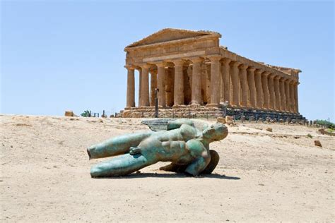 Temple of Concordia, Agrigento Stock Image - Image of memorial, sicily: 20987545