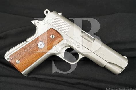 Colt Combat Commander 4 25 Nickel 1911 45 ACP Semi Auto Pistol 1974