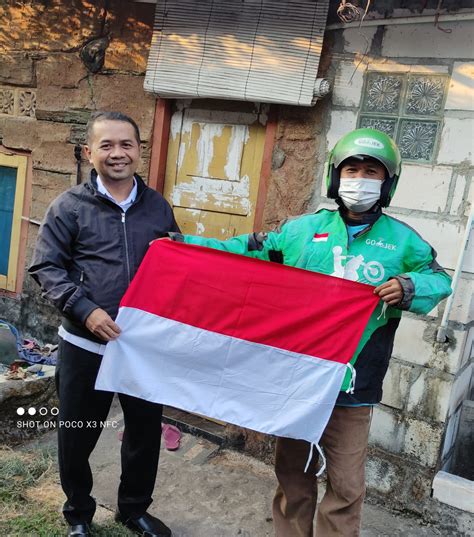 Gerakan Pembagian Juta Bendera Merah Putih Biro Piwpp Setda Diy