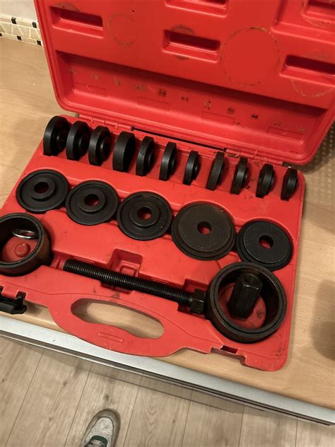 23Pc Front Wheel Drive Bearing Puller Press Removal Installation Tool