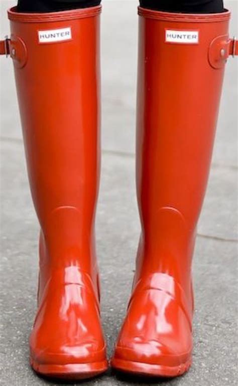 Pin By Daria Biasizzo On Hunter Wellies Rain Boots Fur Boots Fashion