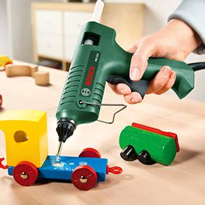Bosch Home Garden 200W Electric Hot Glue Gun With 1 X 11mm Glue Stick For Craft DIY Repair