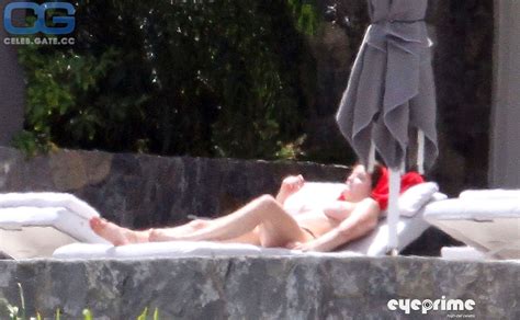 Stephanie Seymour Nude Pictures Photos Playboy Naked Topless