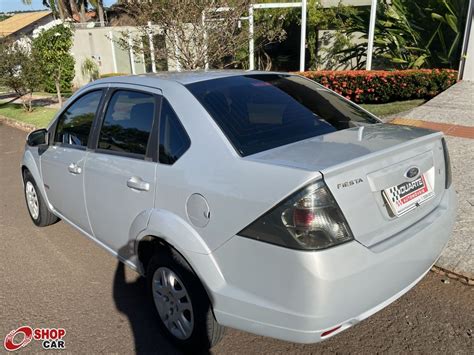 Ford Fiesta Sedan Prata Campo Grande Shopcar