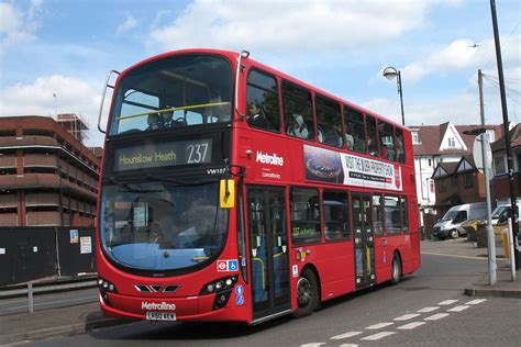 Metroline Vw Lk Aew Route Hounslow Grove Rd Flickr