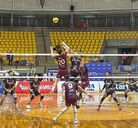 Jf Vôlei Vence Monte Carmelo E Entra No G 4 Do Mineiro Masculino