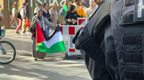 Gericht erlaubt Pro Palästina Demo in Frankfurt hessenschau de